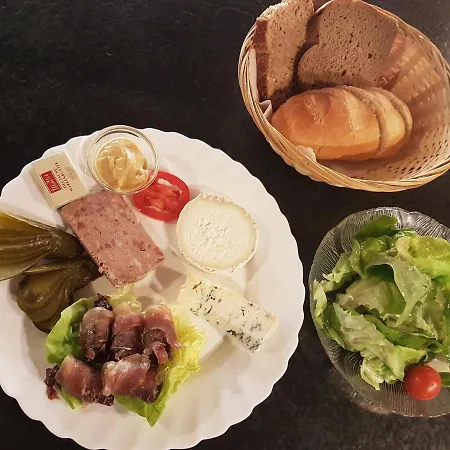 Adler Gaststube Biergarten 호텔