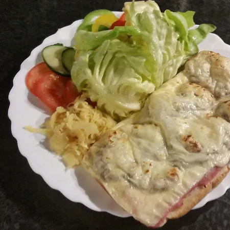 Adler Gaststube Biergarten 3*