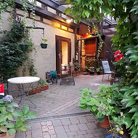 Adler Gaststube Biergarten 바트라페나우